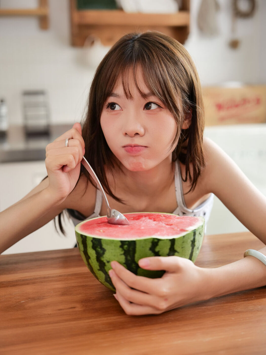 YiTuYu艺图语 Vol.6843 Nai Xiao Meng