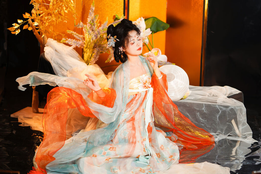 YiTuYu艺图语 Vol.6900 Shi Wan Wan Ya