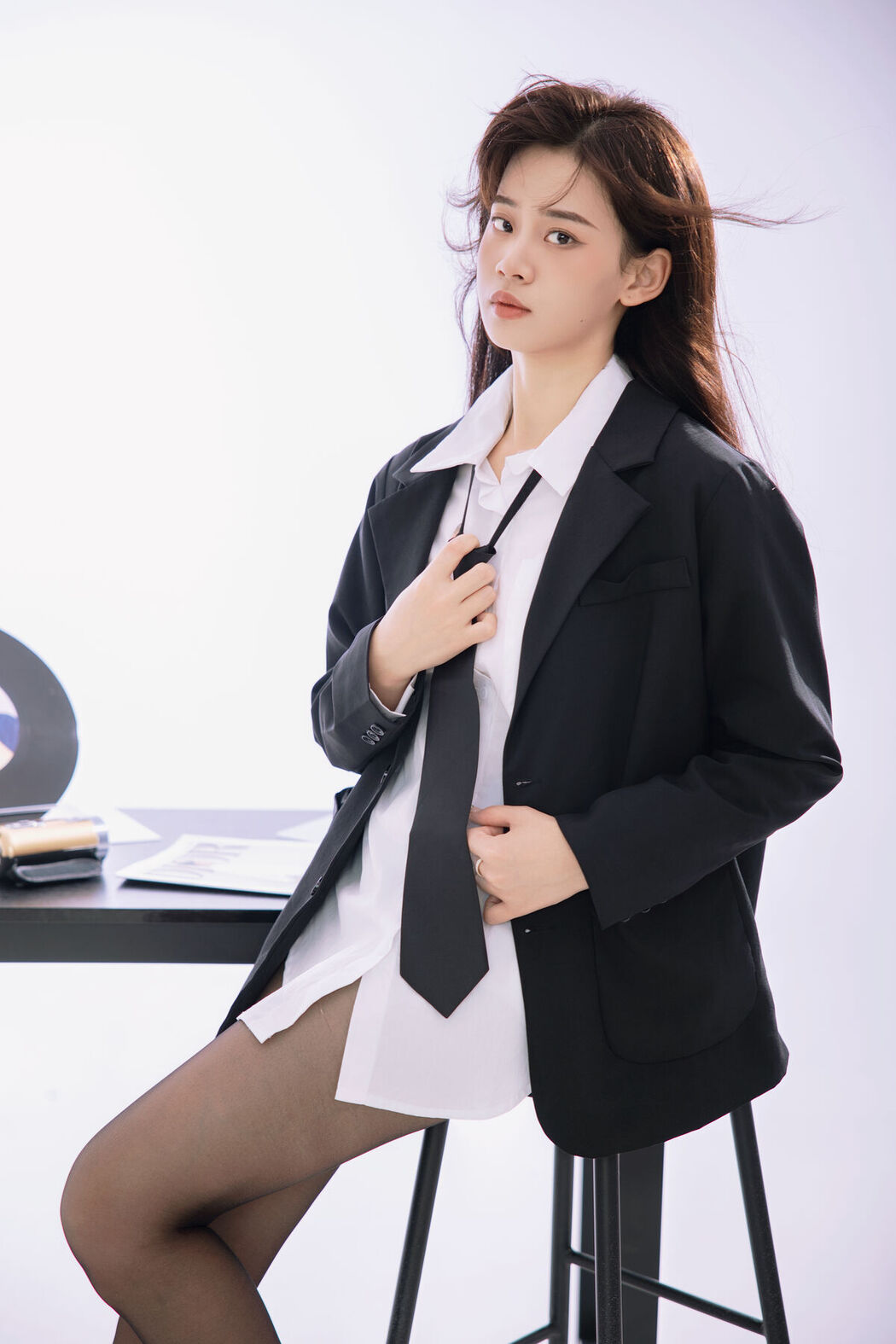 YiTuYu艺图语 Vol.6832 Su Su