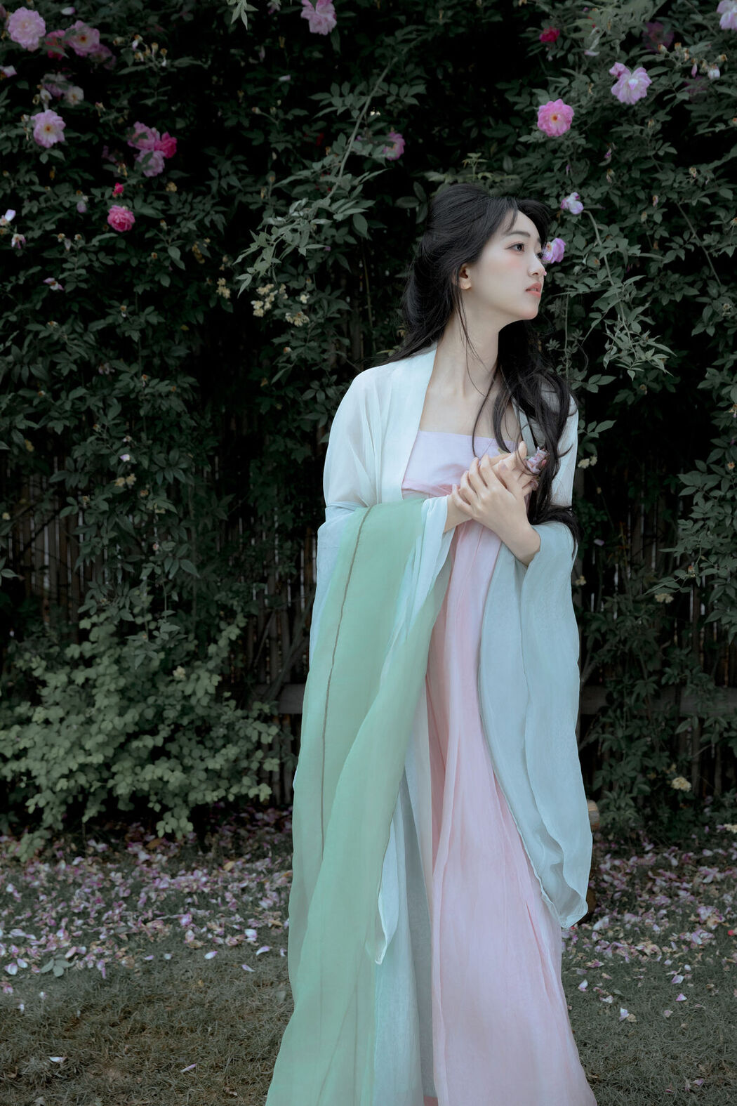YiTuYu艺图语 Vol.6893 Leng Ku Wang Ye