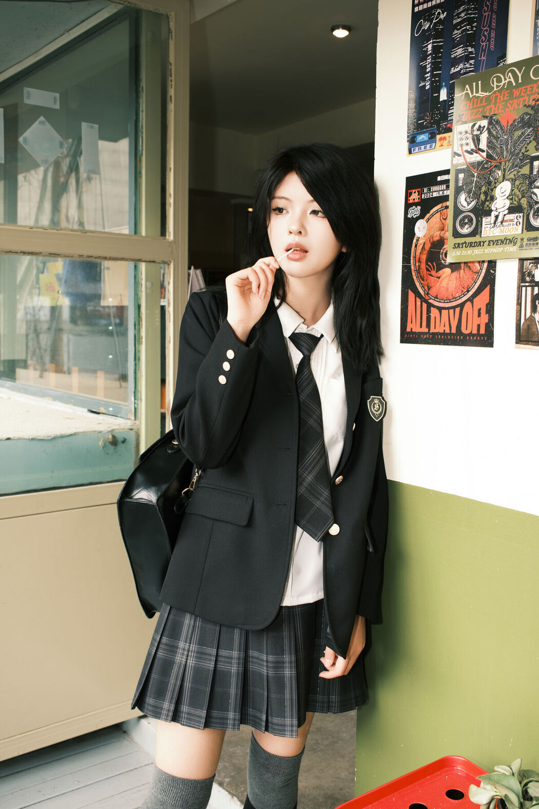 YiTuYu艺图语 Vol.6919 Ning De Xiao Suan Yin