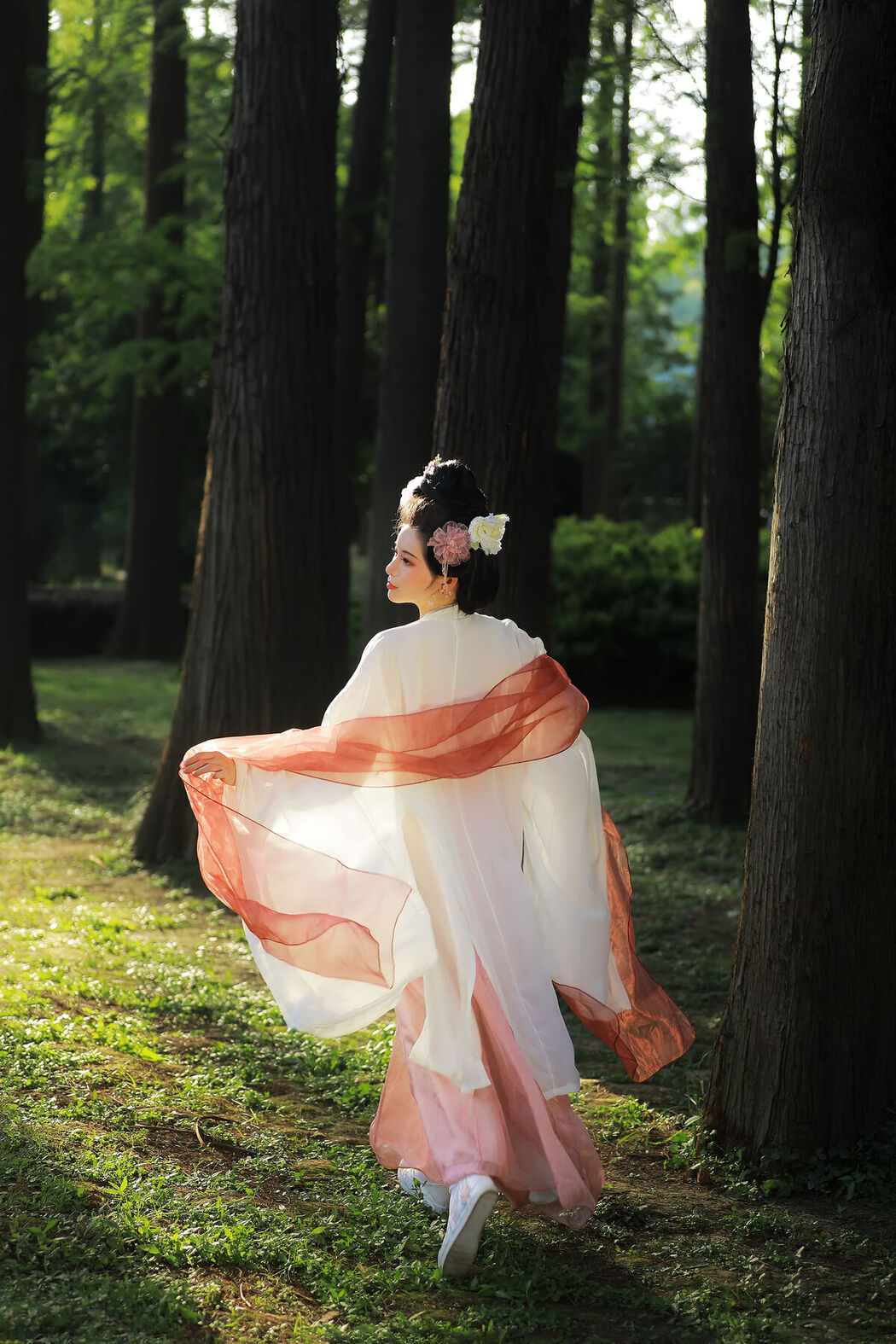 YiTuYu艺图语 Vol.6853 Ruan Yu