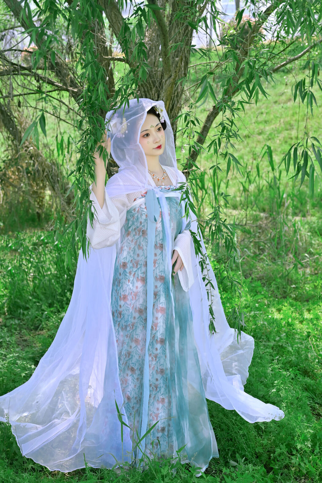 YiTuYu艺图语 Vol.6851 Nashi Tu Shiro