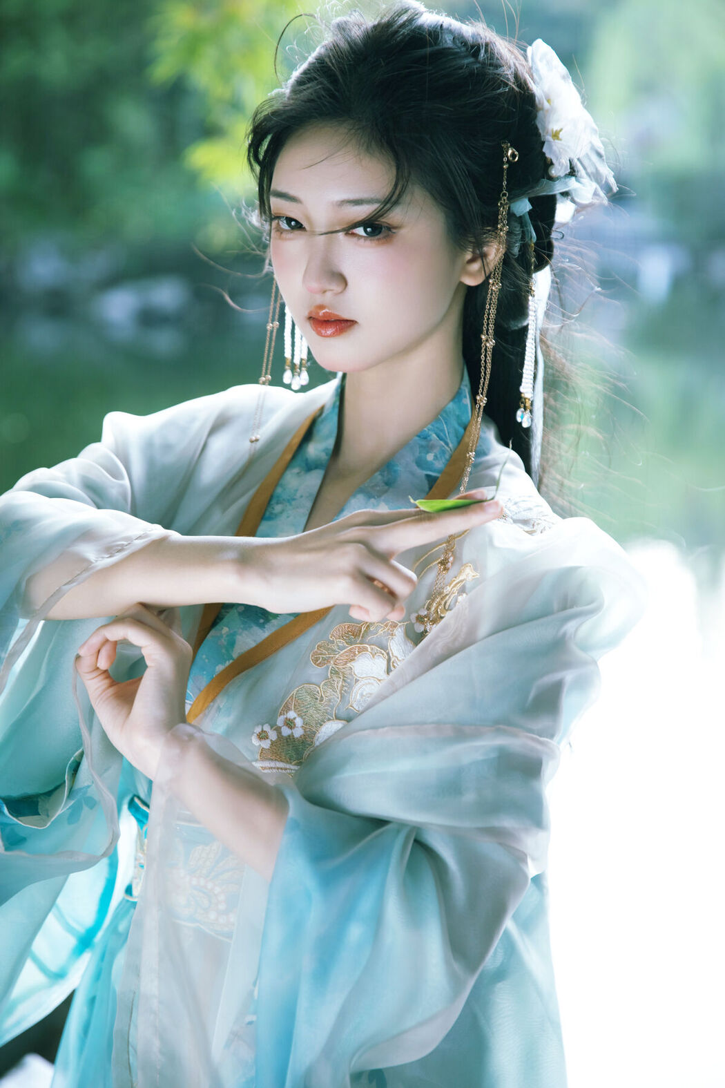 YiTuYu艺图语 Vol.6856 Er Liang Feng Yue