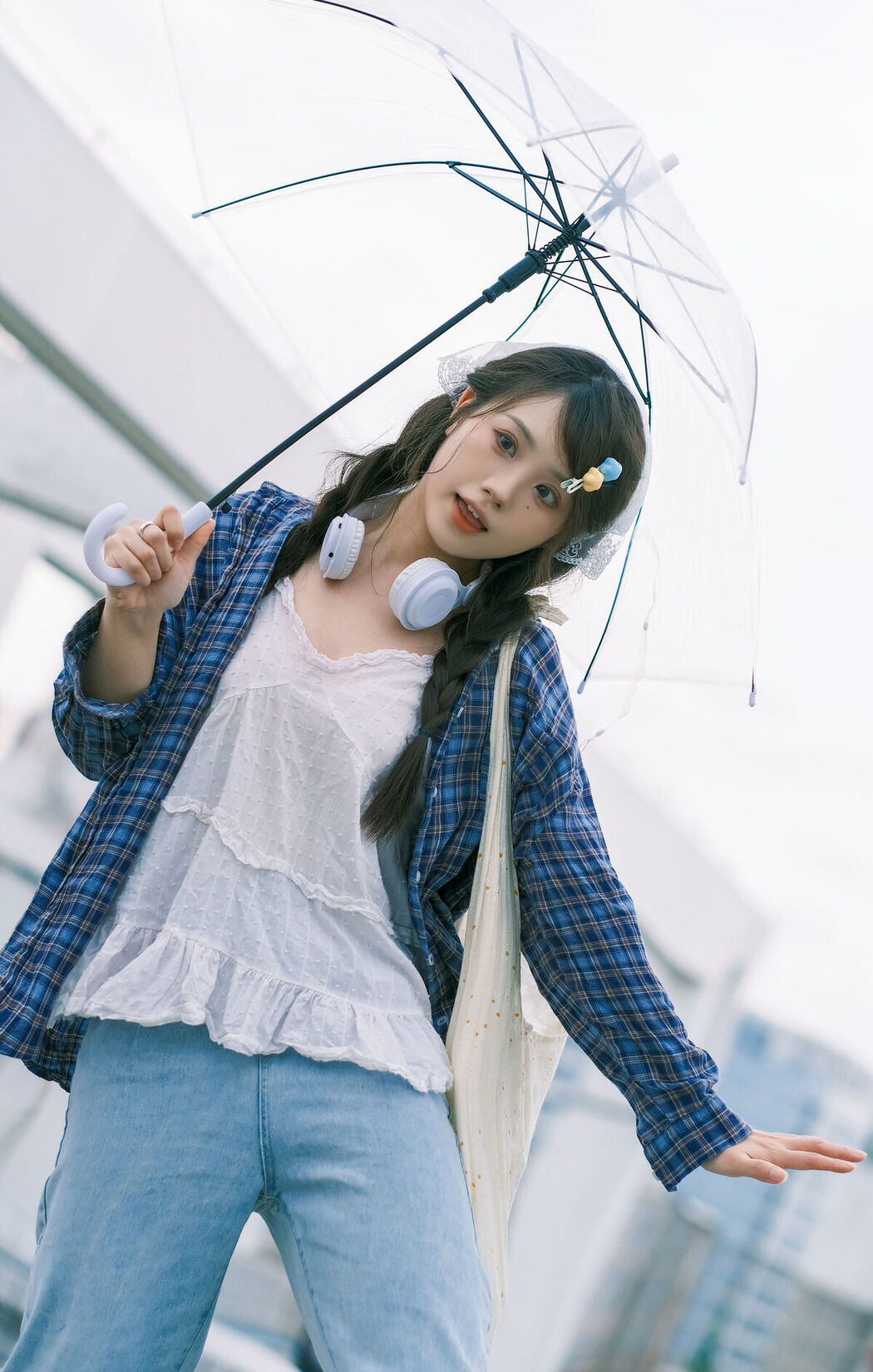 YiTuYu艺图语 Vol.6873 Bu Dong Song Shu