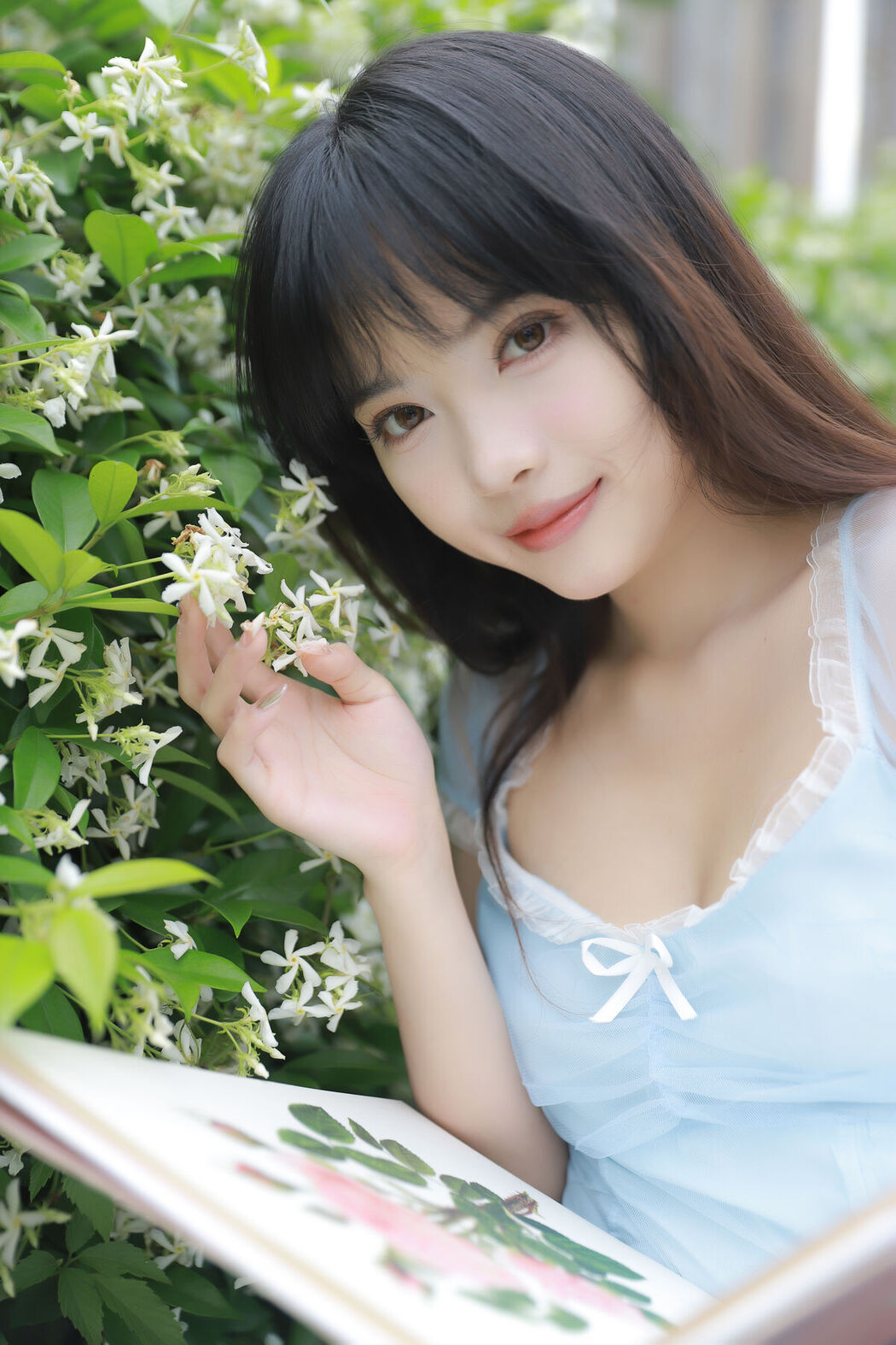 YiTuYu艺图语 Vol.7045 Xiao Wei Ren Er