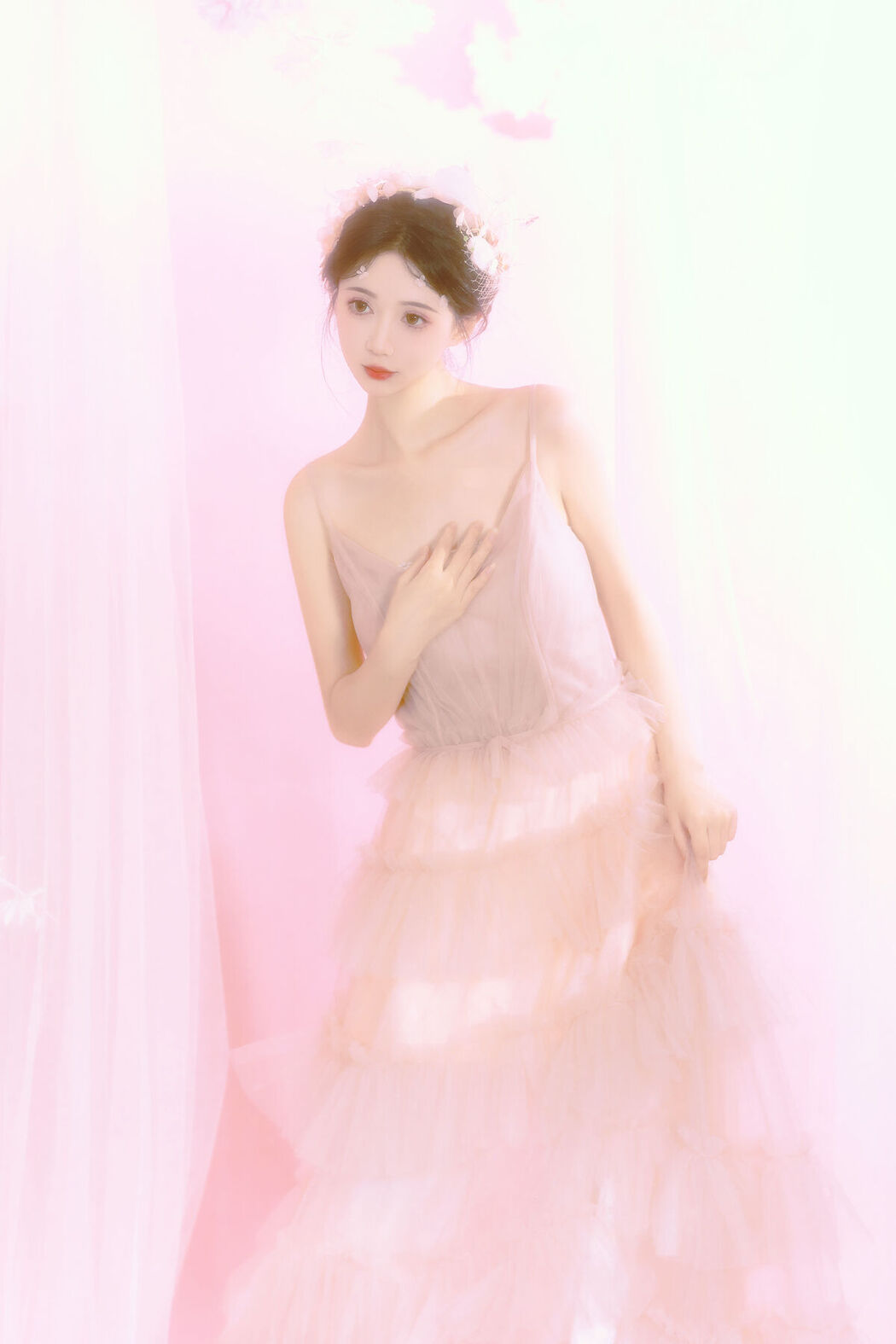 YiTuYu艺图语 Vol.7012 Qi Luo Sheng De Xiao Su Su