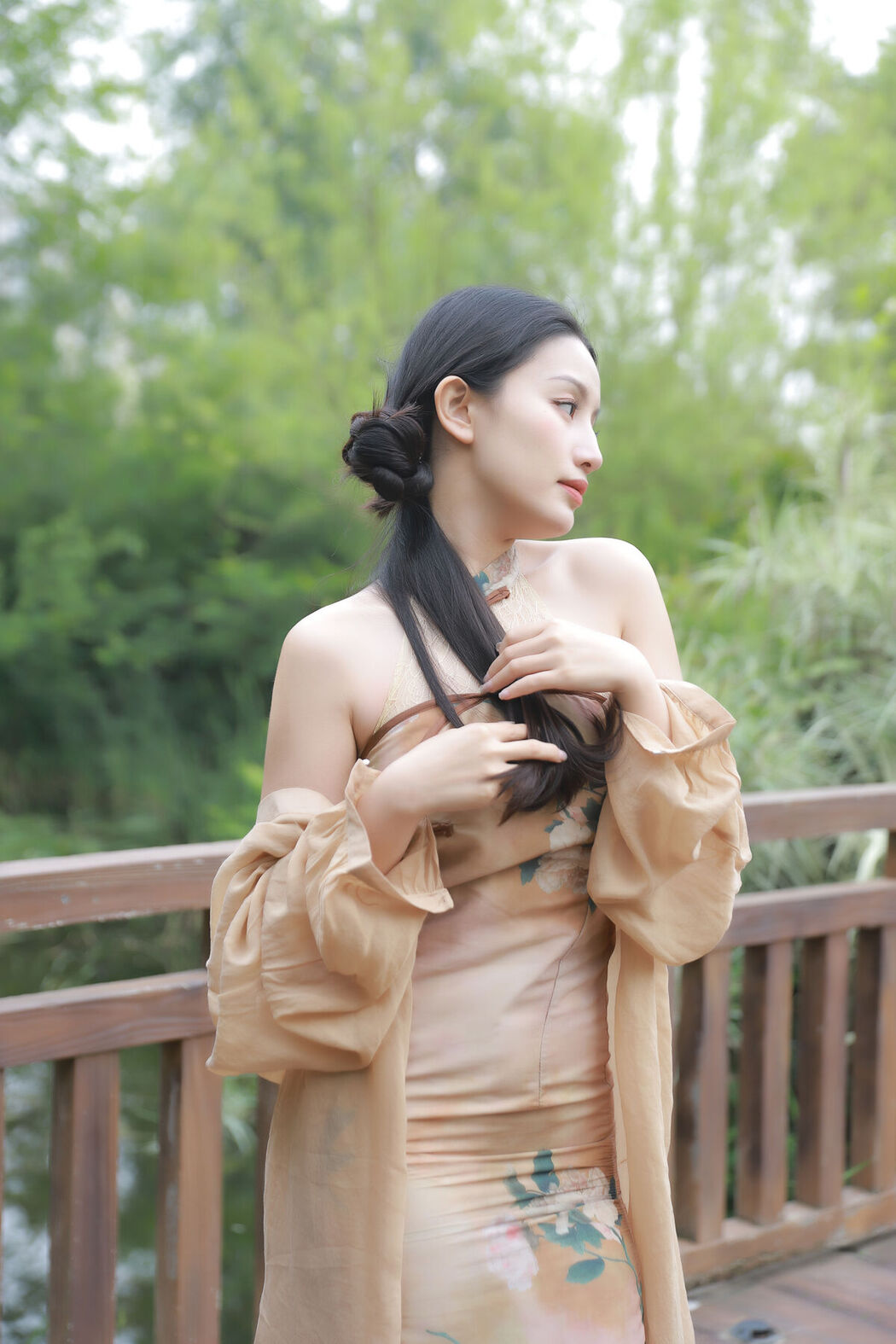 YiTuYu艺图语 Vol.6984 Jing Zi Jinns