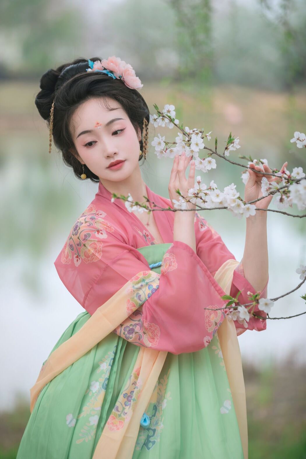 YiTuYu艺图语 Vol.7028 Ling Zi Xi