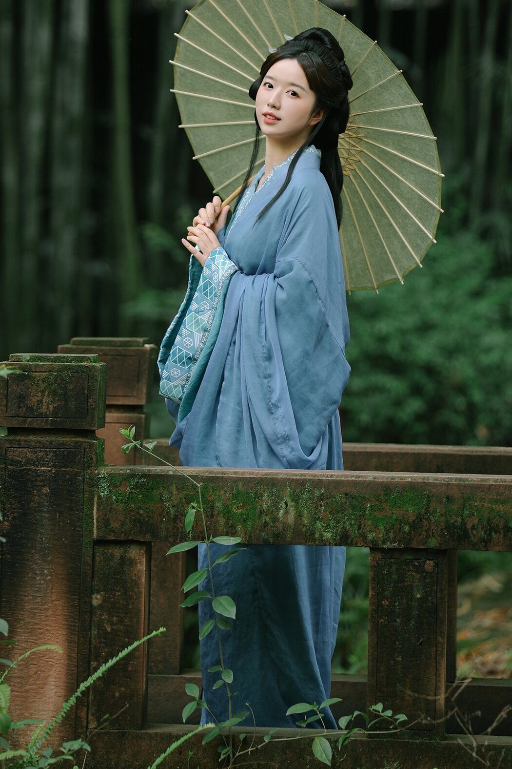 YiTuYu艺图语 Vol.6948 Satisfy Cover Photo