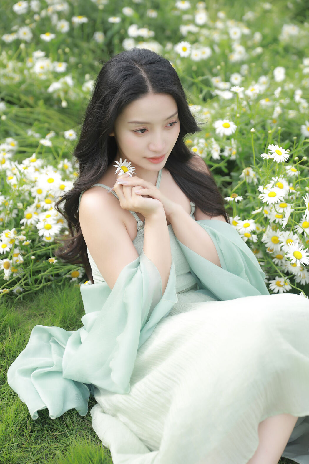 YiTuYu艺图语 Vol.7001 Jing Zi Jinns