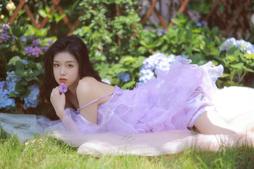 YiTuYu艺图语 Vol.6993 Zhang Yan Qiu