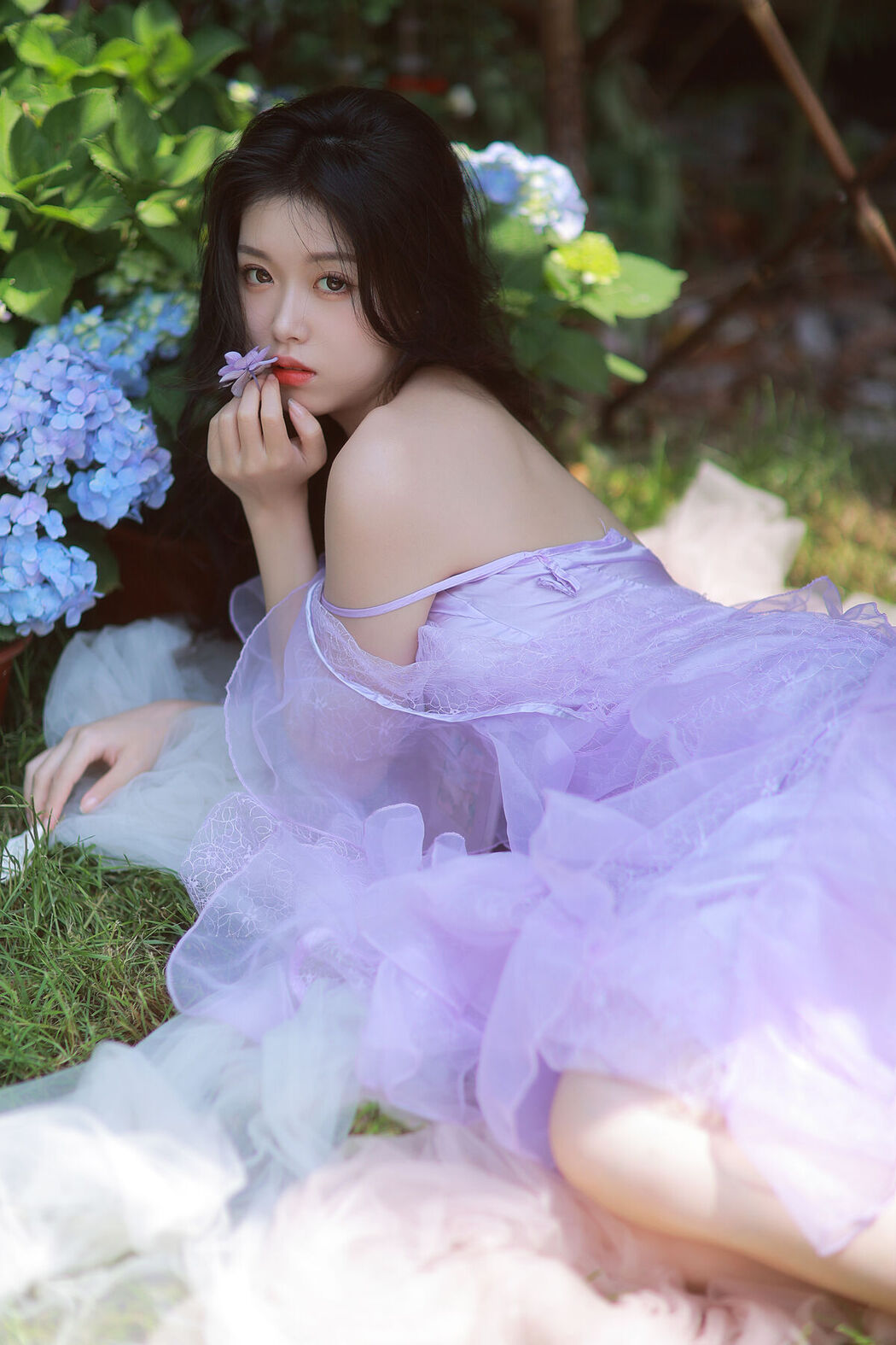 YiTuYu艺图语 Vol.6993 Zhang Yan Qiu