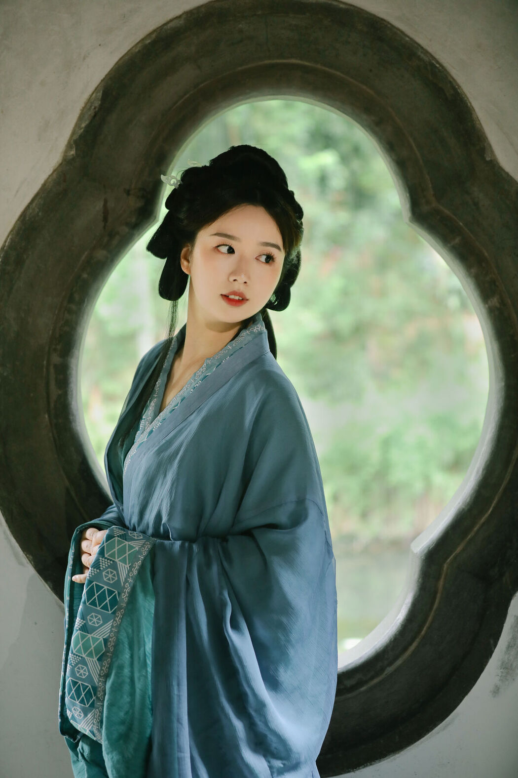 YiTuYu艺图语 Vol.6948 Satisfy