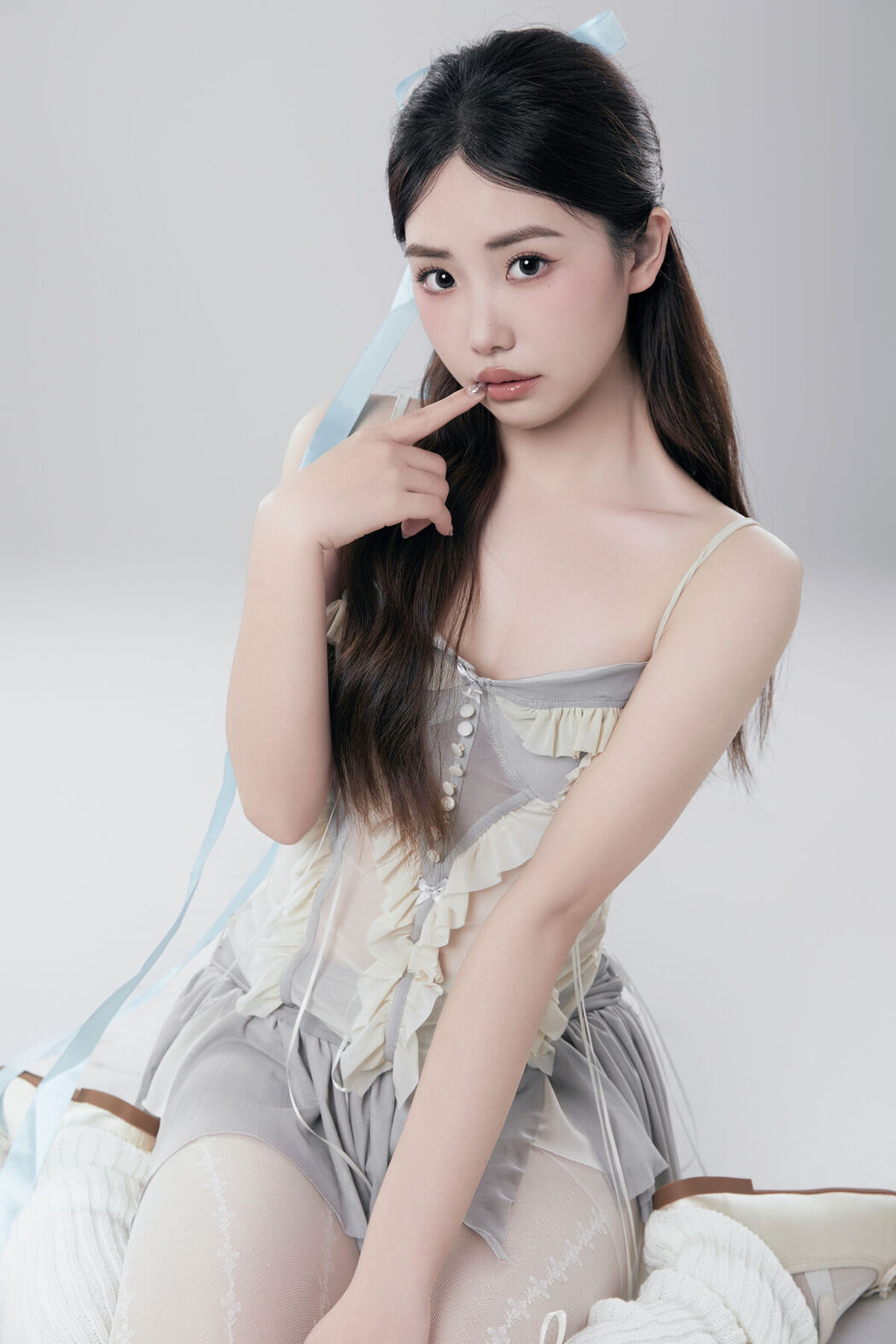 YiTuYu艺图语 Vol.6964 Hihiio