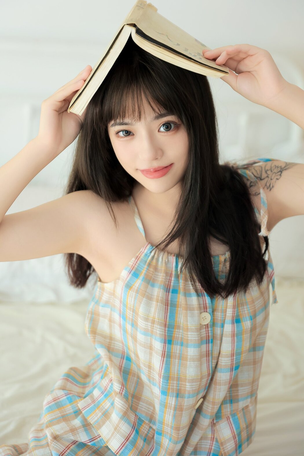 YiTuYu艺图语 Vol.7047 G Gao Gao Cover Photo