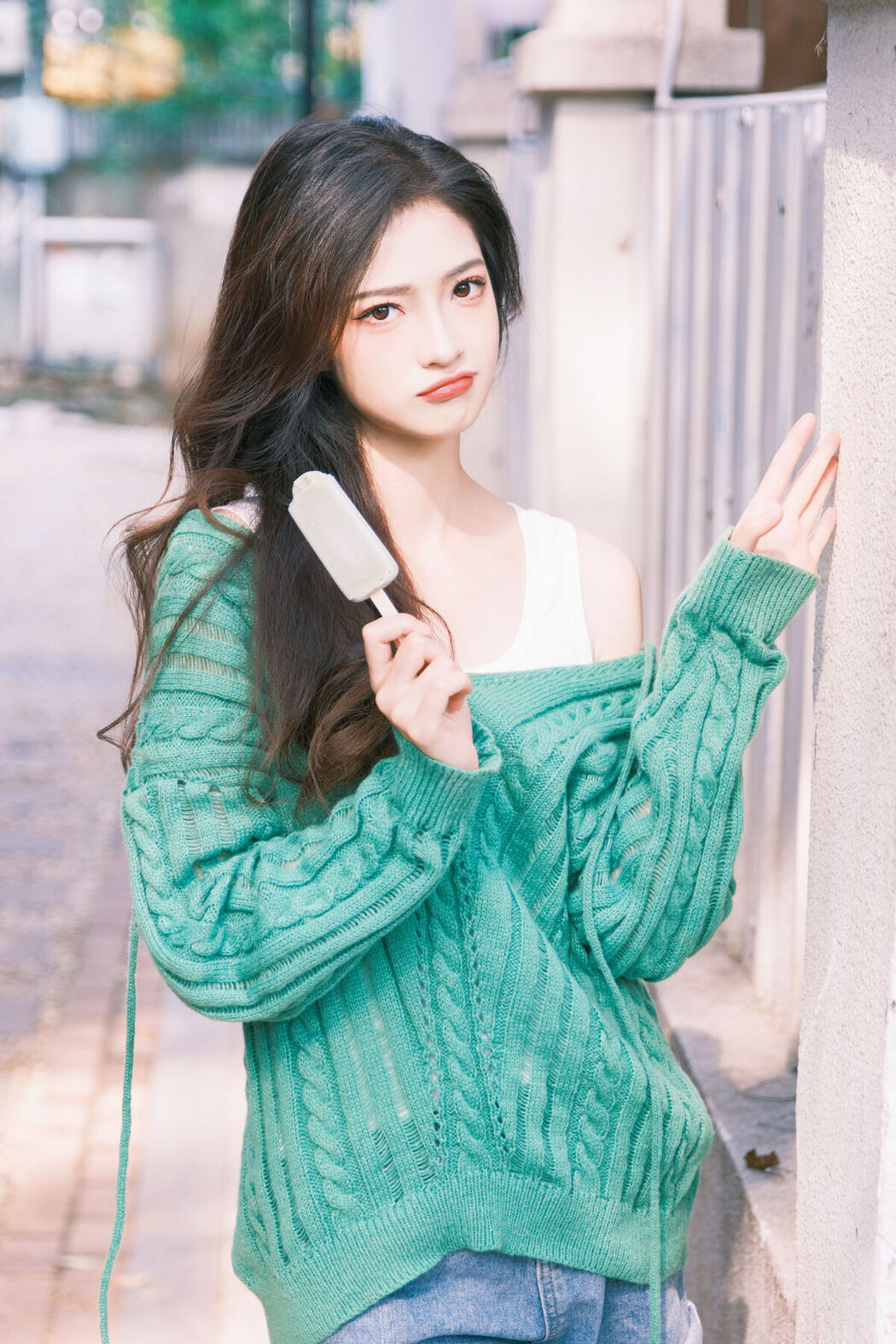 YiTuYu艺图语 Vol.6952 Xiao Dai Tong Xue