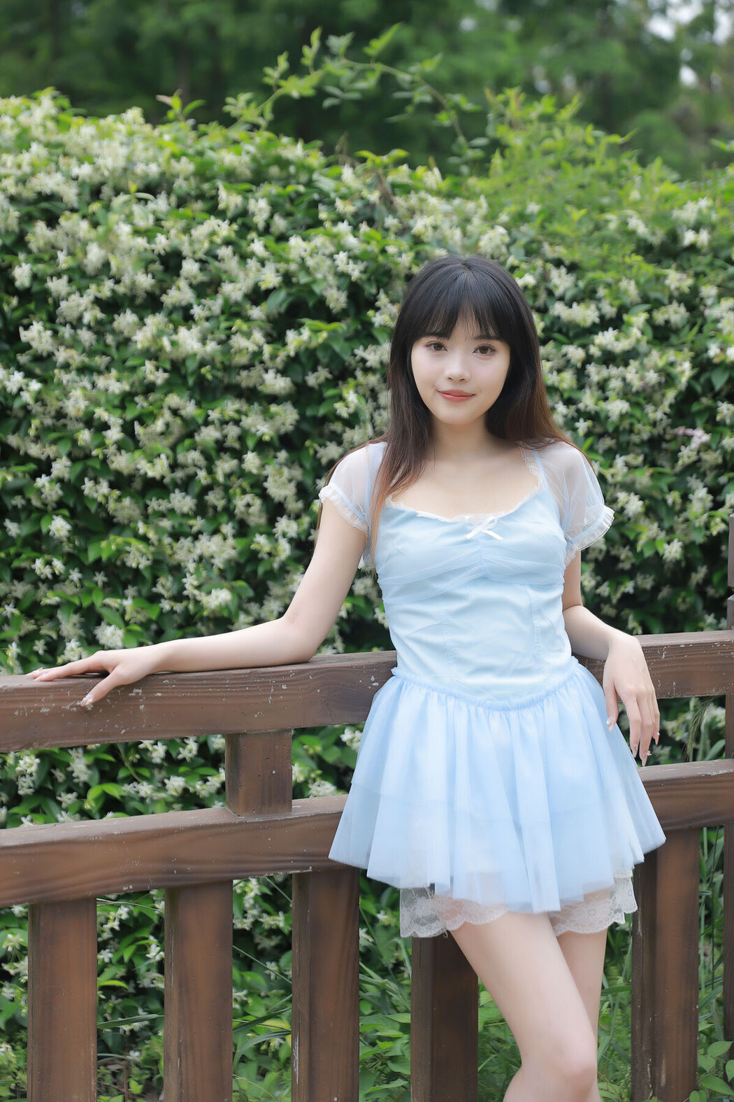 YiTuYu艺图语 Vol.7045 Xiao Wei Ren Er