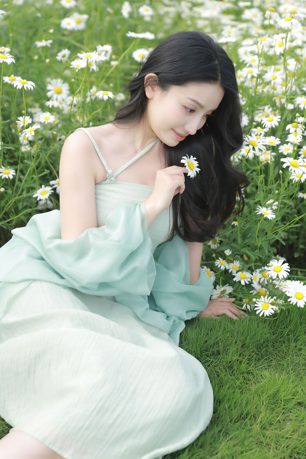 YiTuYu艺图语 Vol.7001 Jing Zi Jinns