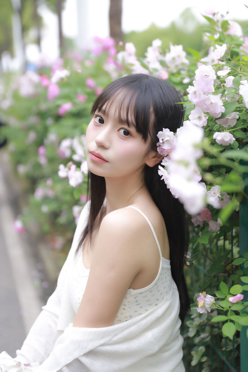 YiTuYu艺图语 Vol.6967 Yan Yun Lin