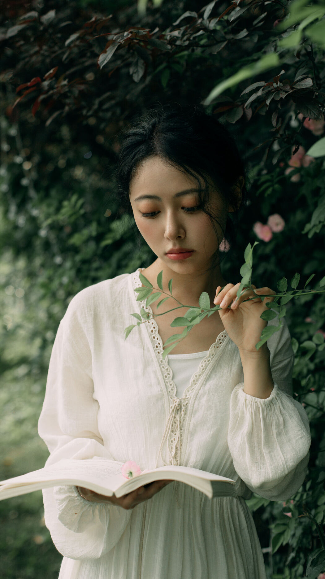 YiTuYu艺图语 Vol.7040 Ang Yang