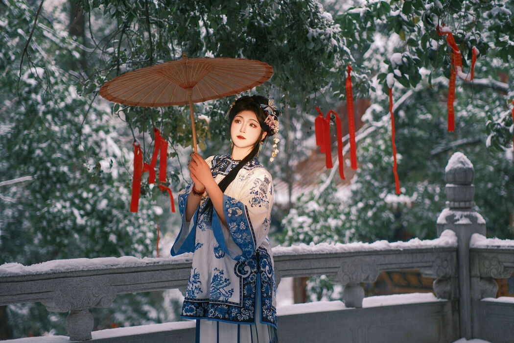 YiTuYu艺图语 Vol.6975 Kailin Jiang