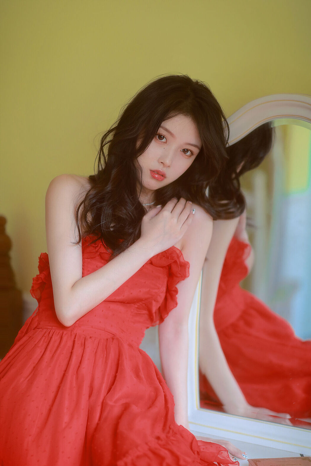 YiTuYu艺图语 Vol.6966 Zhang Yan Qiu