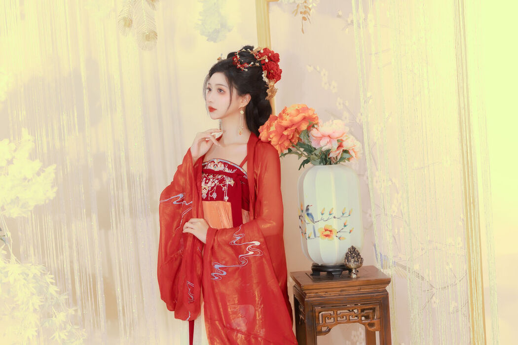 YiTuYu艺图语 Vol.6995 Qi Luo Sheng De Xiao Su Su