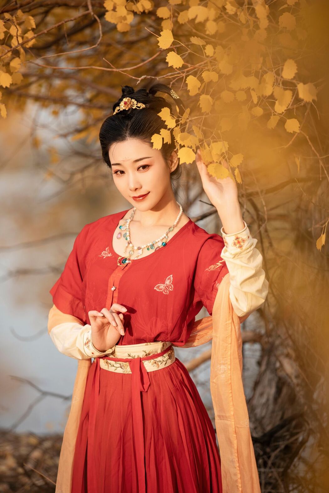 YiTuYu艺图语 Vol.6988 Mu Ge