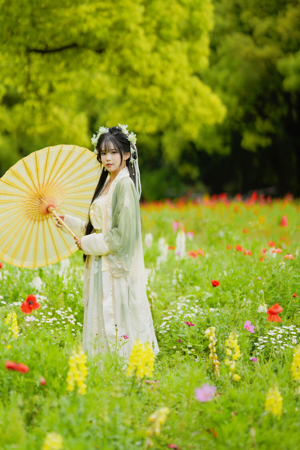 YiTuYu艺图语 Vol.7054 Shi Luo Man Di Qiu