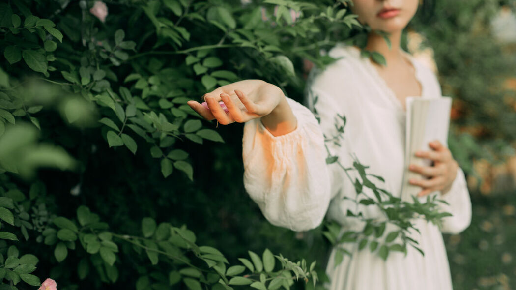 YiTuYu艺图语 Vol.7040 Ang Yang