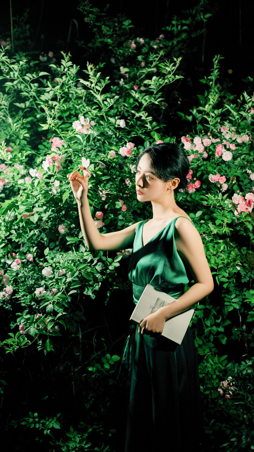 YiTuYu艺图语 Vol.6996 Ang Yang