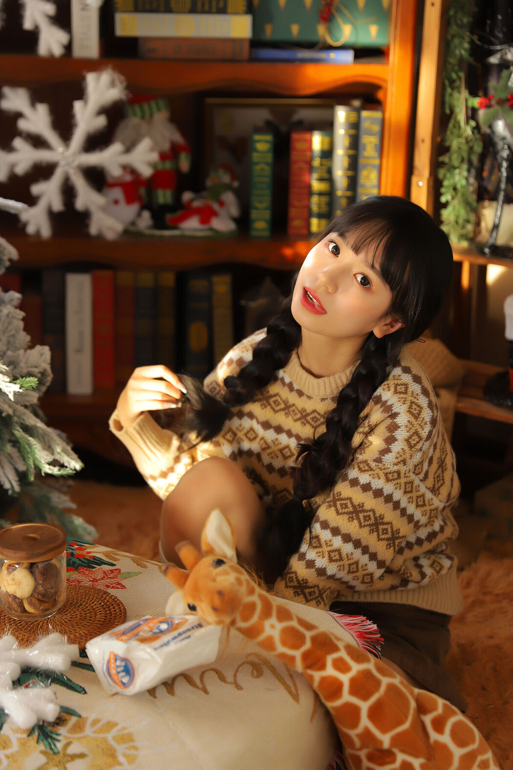 YiTuYu艺图语 Vol.6951 Yan Yun Lin