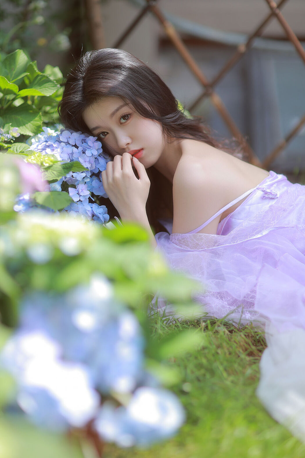 YiTuYu艺图语 Vol.6993 Zhang Yan Qiu