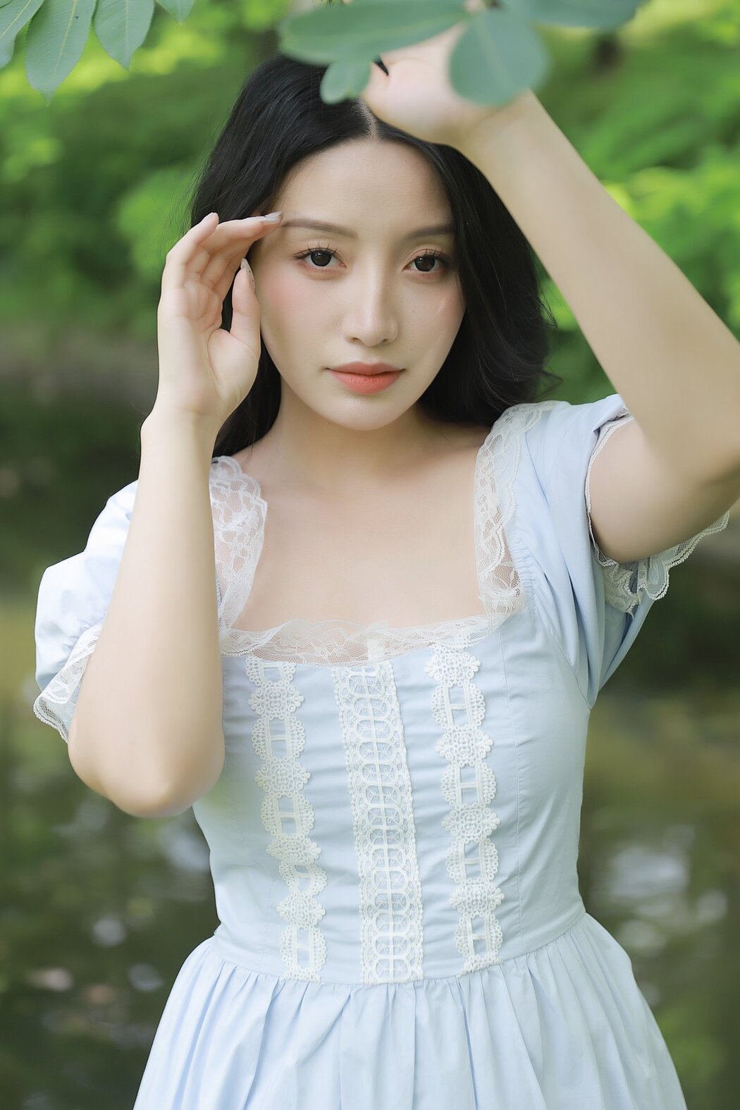 YiTuYu艺图语 Vol.6972 Jing Zi Jinns Cover Photo