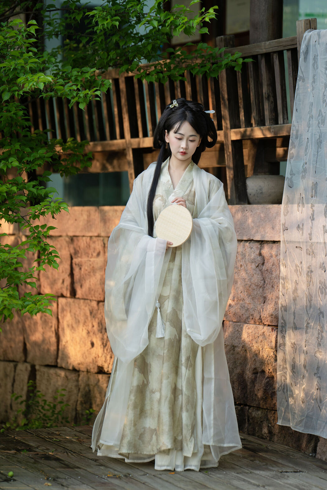 YiTuYu艺图语 Vol.6973 Jiao Yi Zhi Sui Sui