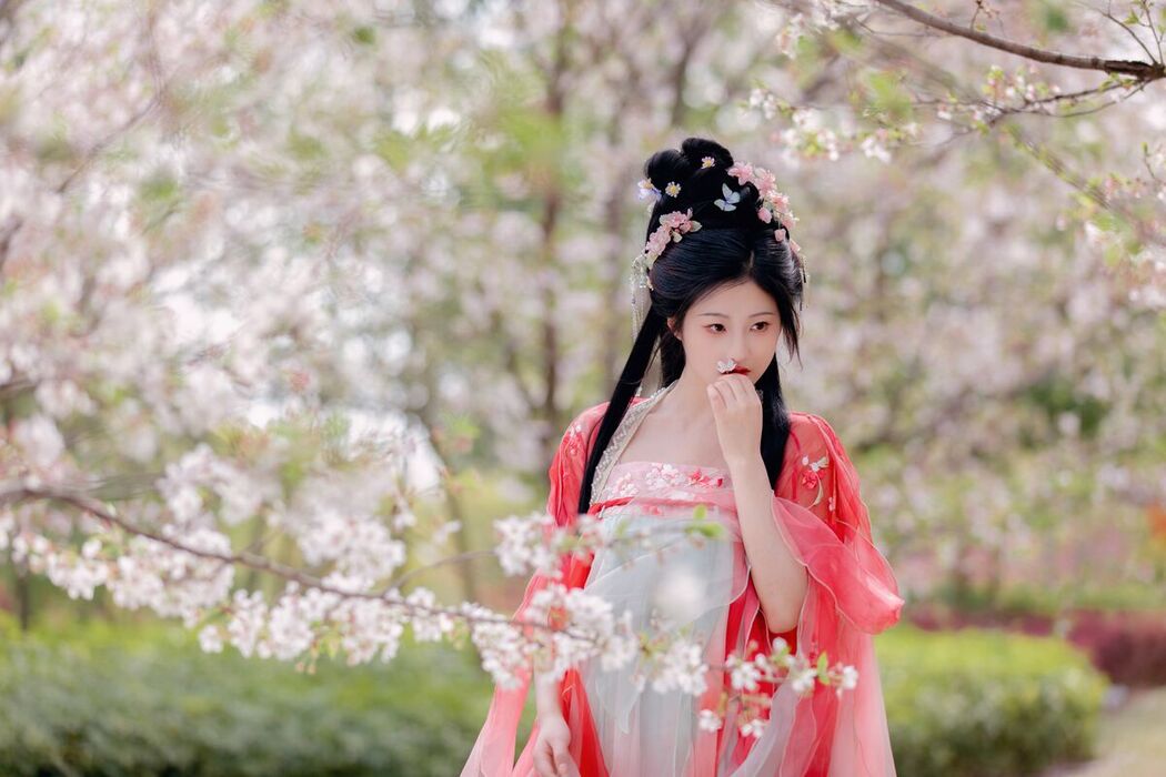 YiTuYu艺图语 Vol.7033 Yang Yang