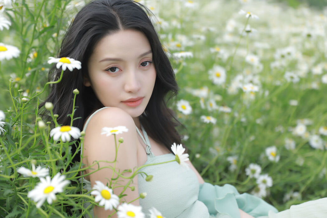 YiTuYu艺图语 Vol.7001 Jing Zi Jinns