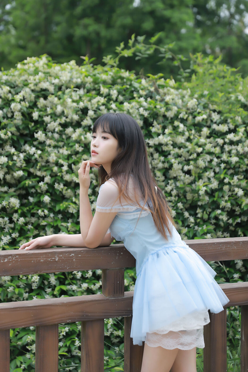 YiTuYu艺图语 Vol.7045 Xiao Wei Ren Er