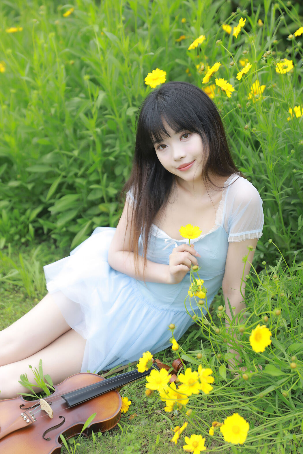 YiTuYu艺图语 Vol.7045 Xiao Wei Ren Er