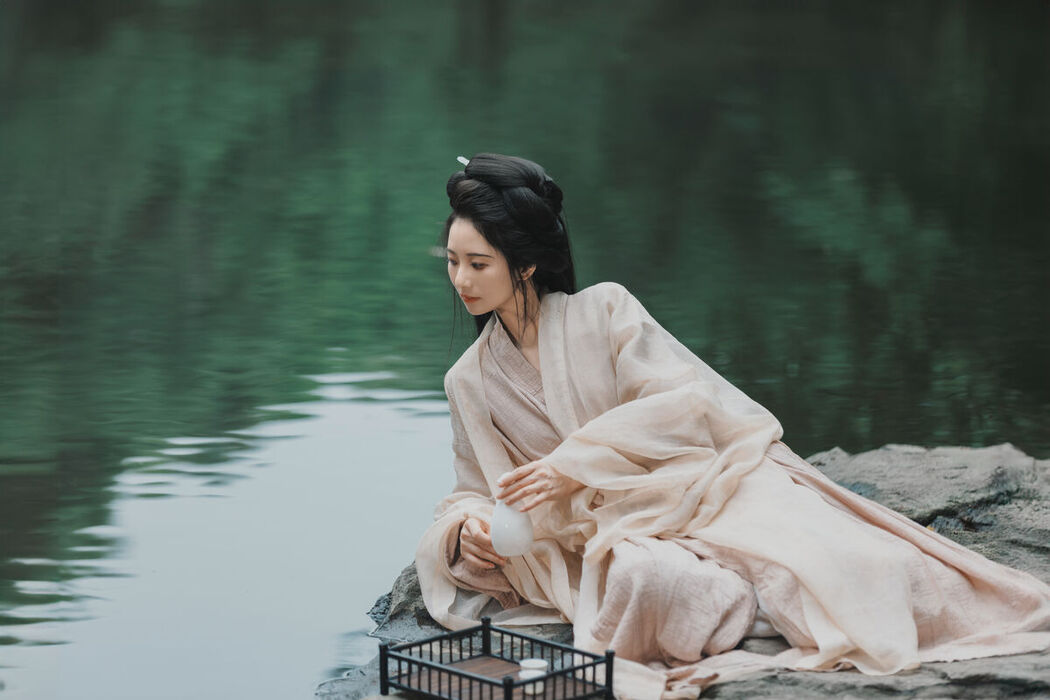 YiTuYu艺图语 Vol.7051 Xiao Zhao