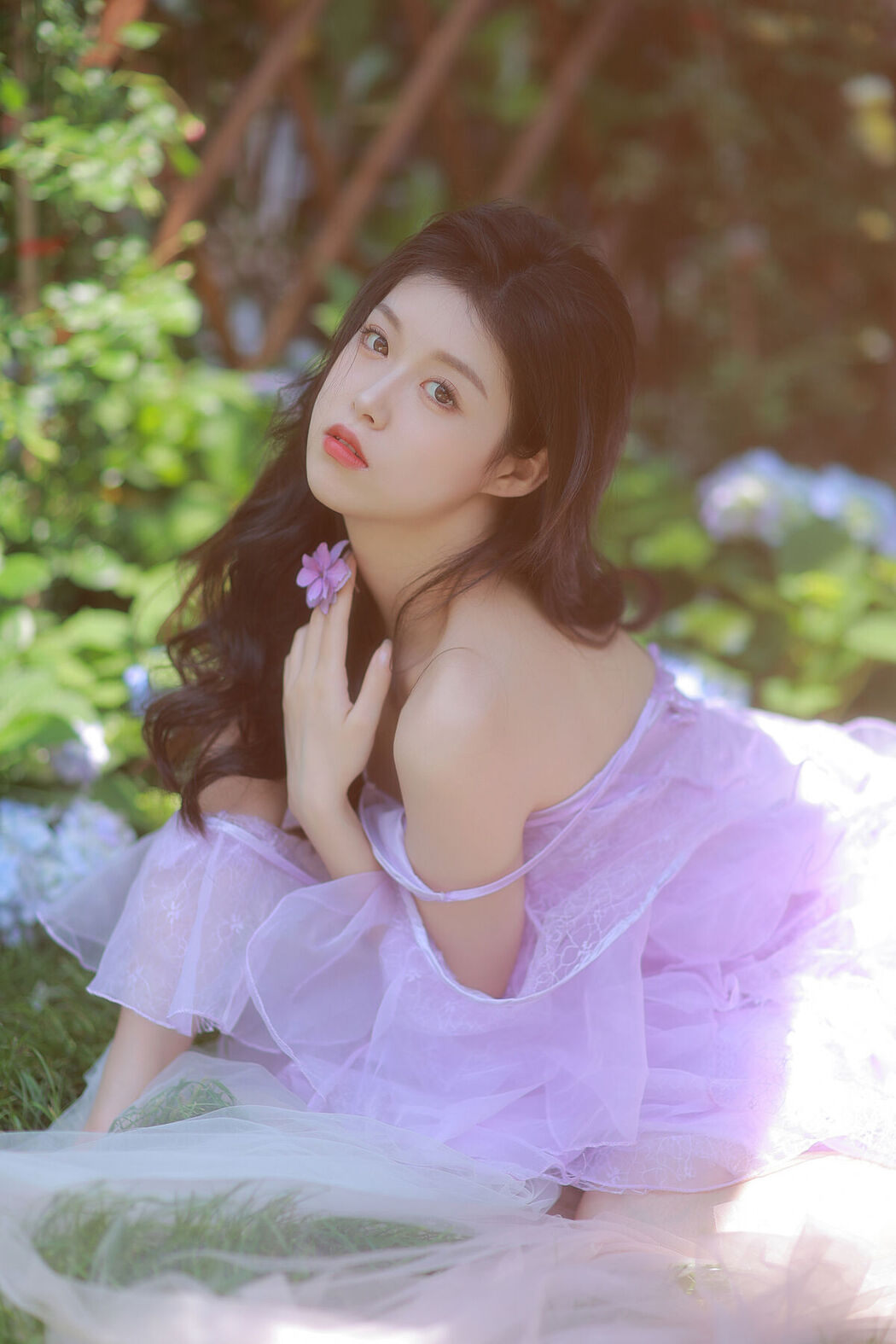 YiTuYu艺图语 Vol.6993 Zhang Yan Qiu