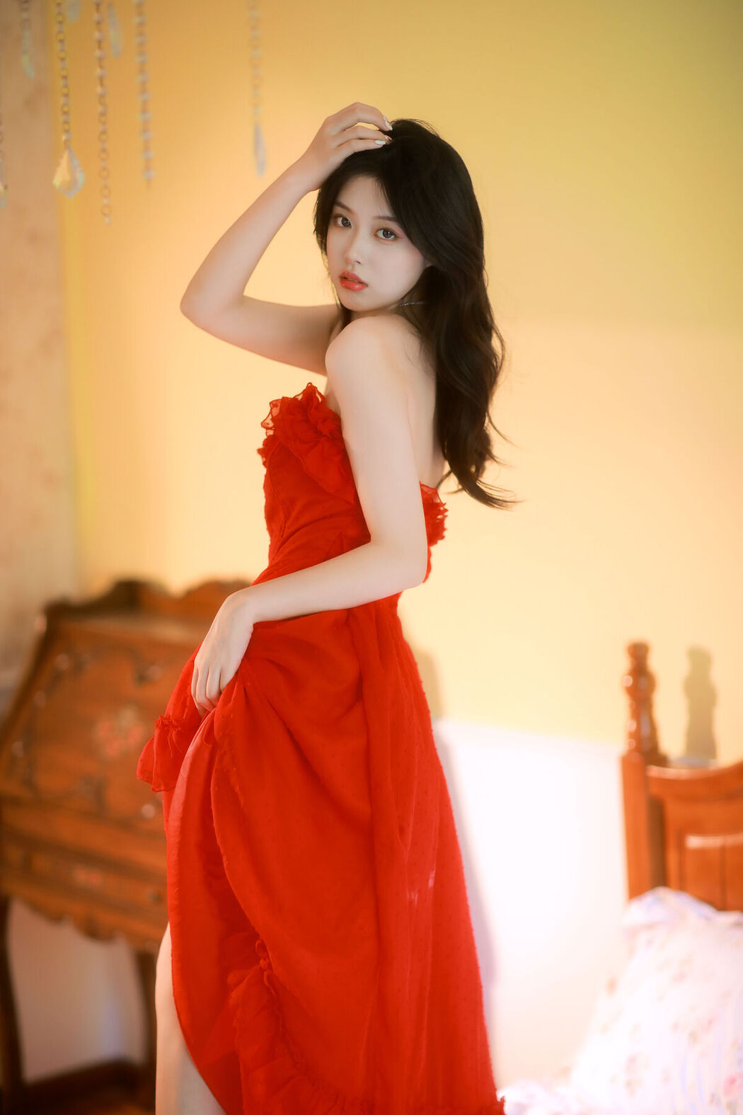 YiTuYu艺图语 Vol.6966 Zhang Yan Qiu