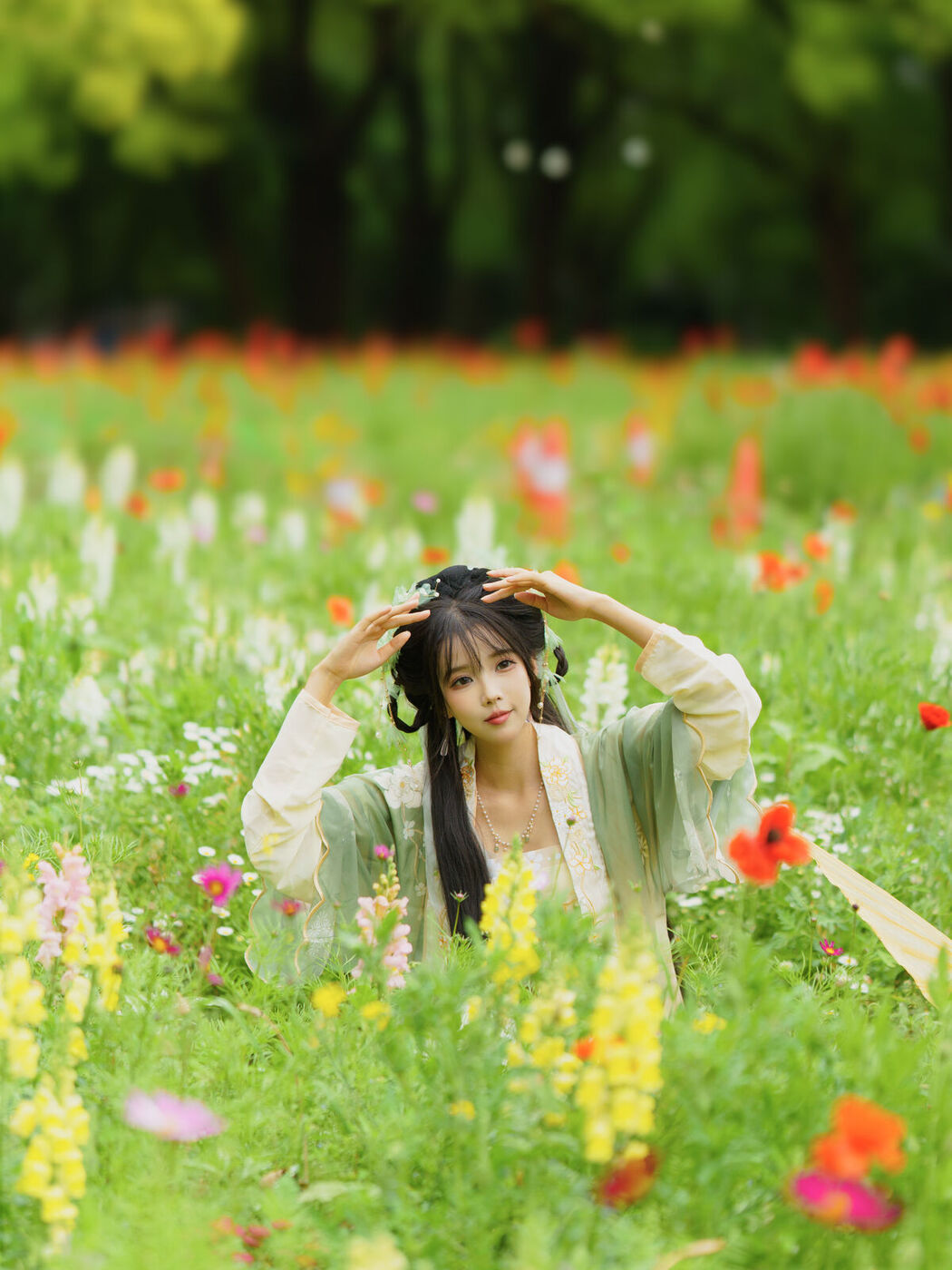 YiTuYu艺图语 Vol.7054 Shi Luo Man Di Qiu