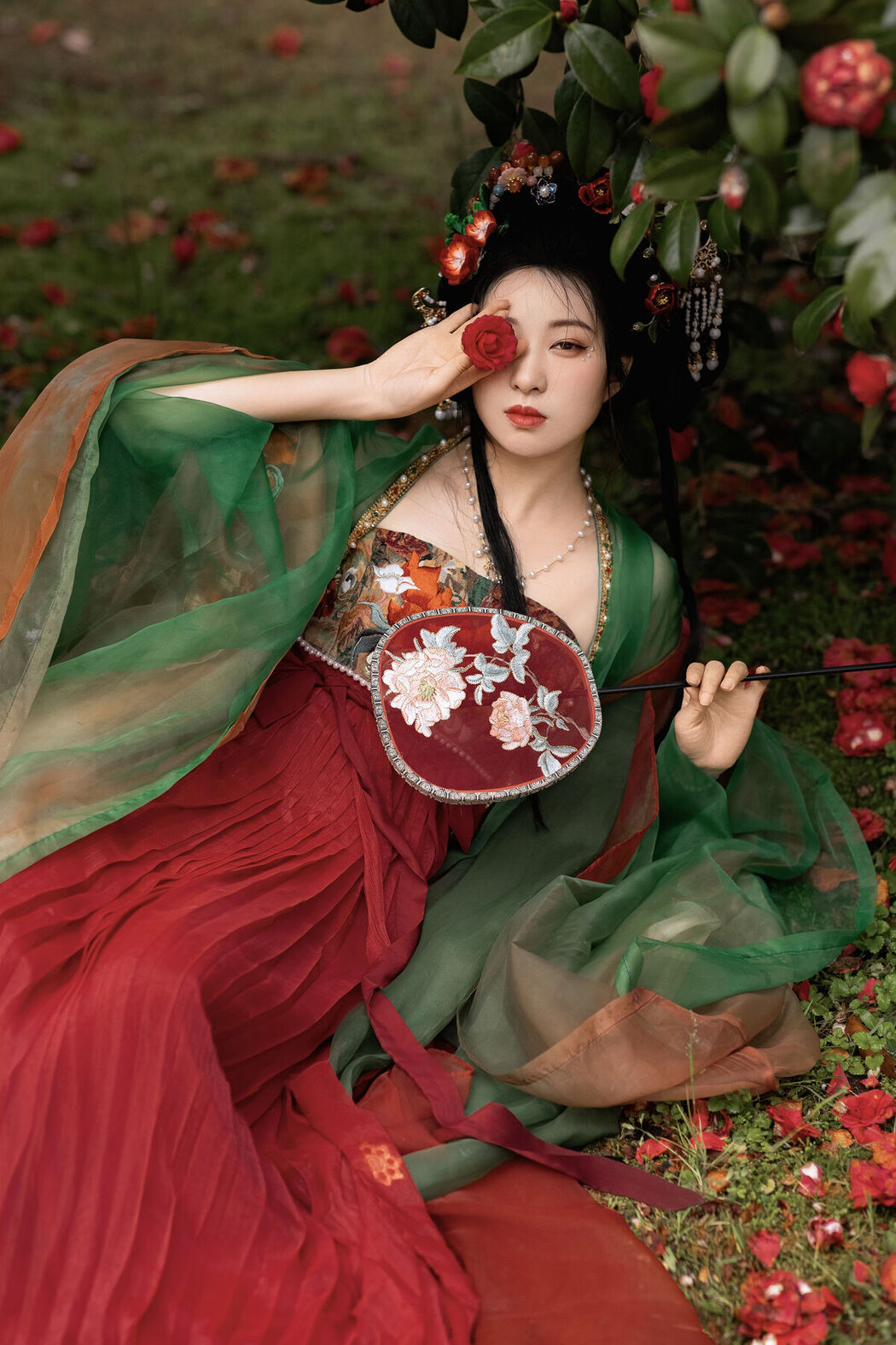 YiTuYu艺图语 Vol.6999 San Tiao Hai Li