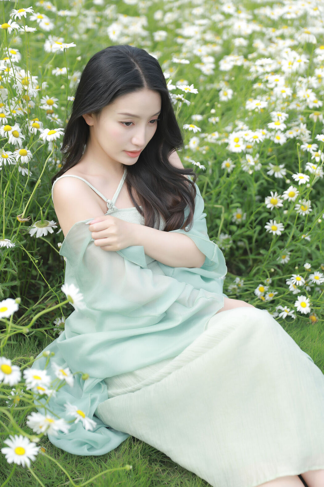 YiTuYu艺图语 Vol.7001 Jing Zi Jinns