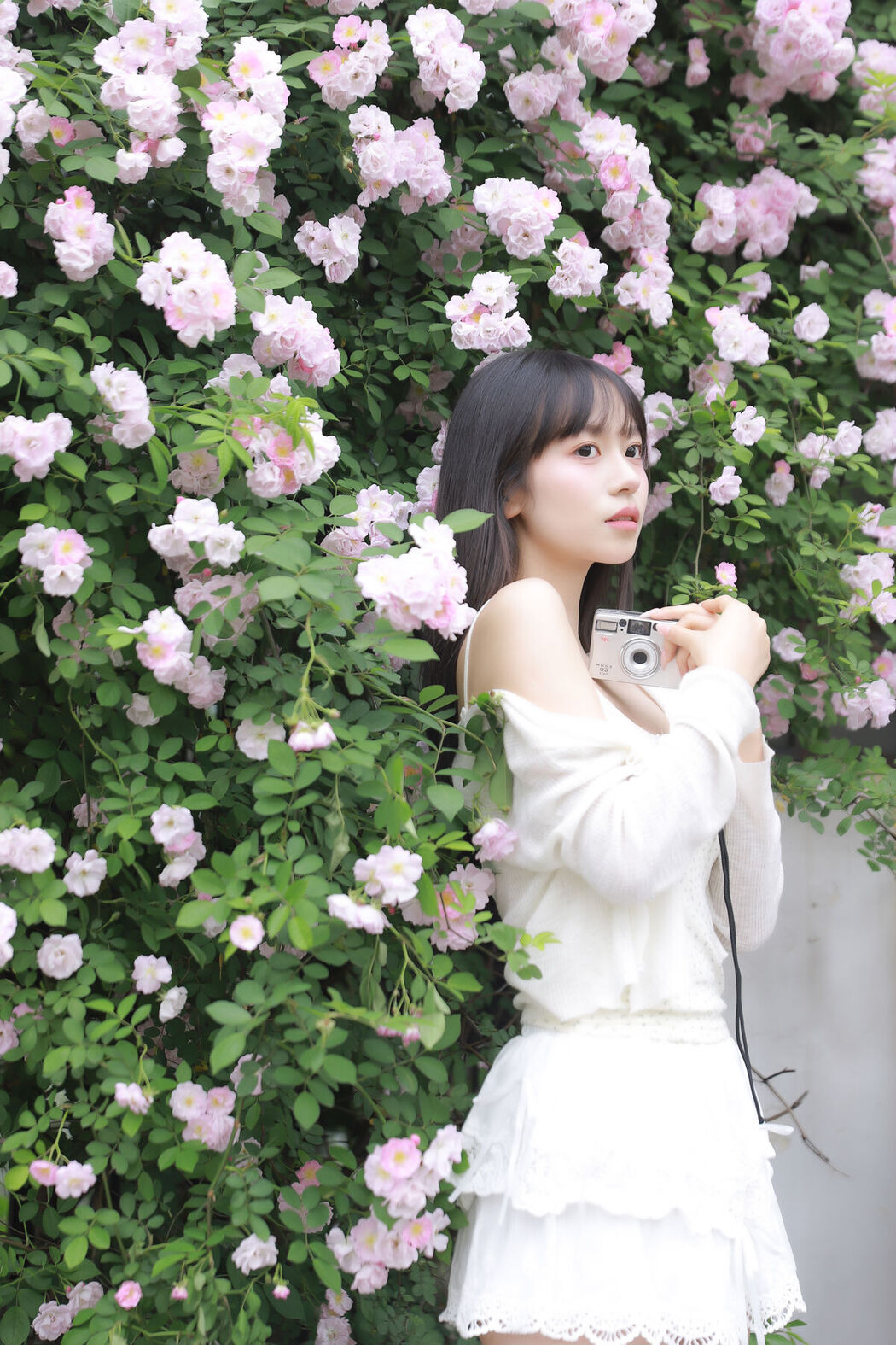 YiTuYu艺图语 Vol.6967 Yan Yun Lin