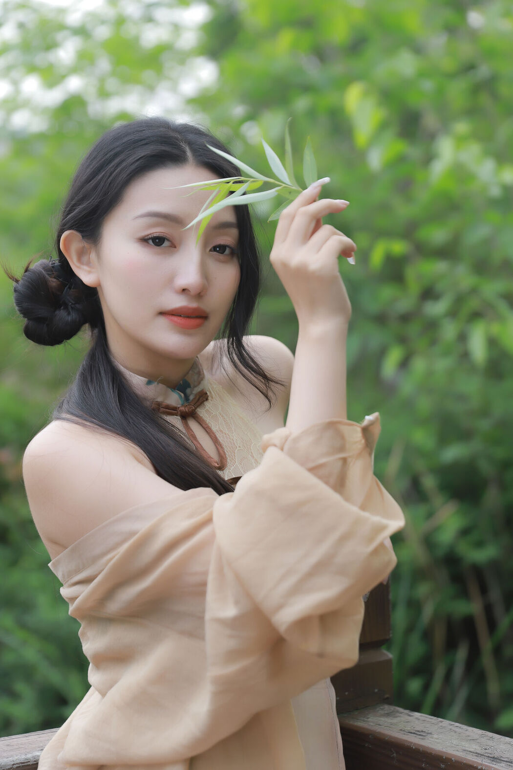 YiTuYu艺图语 Vol.6984 Jing Zi Jinns