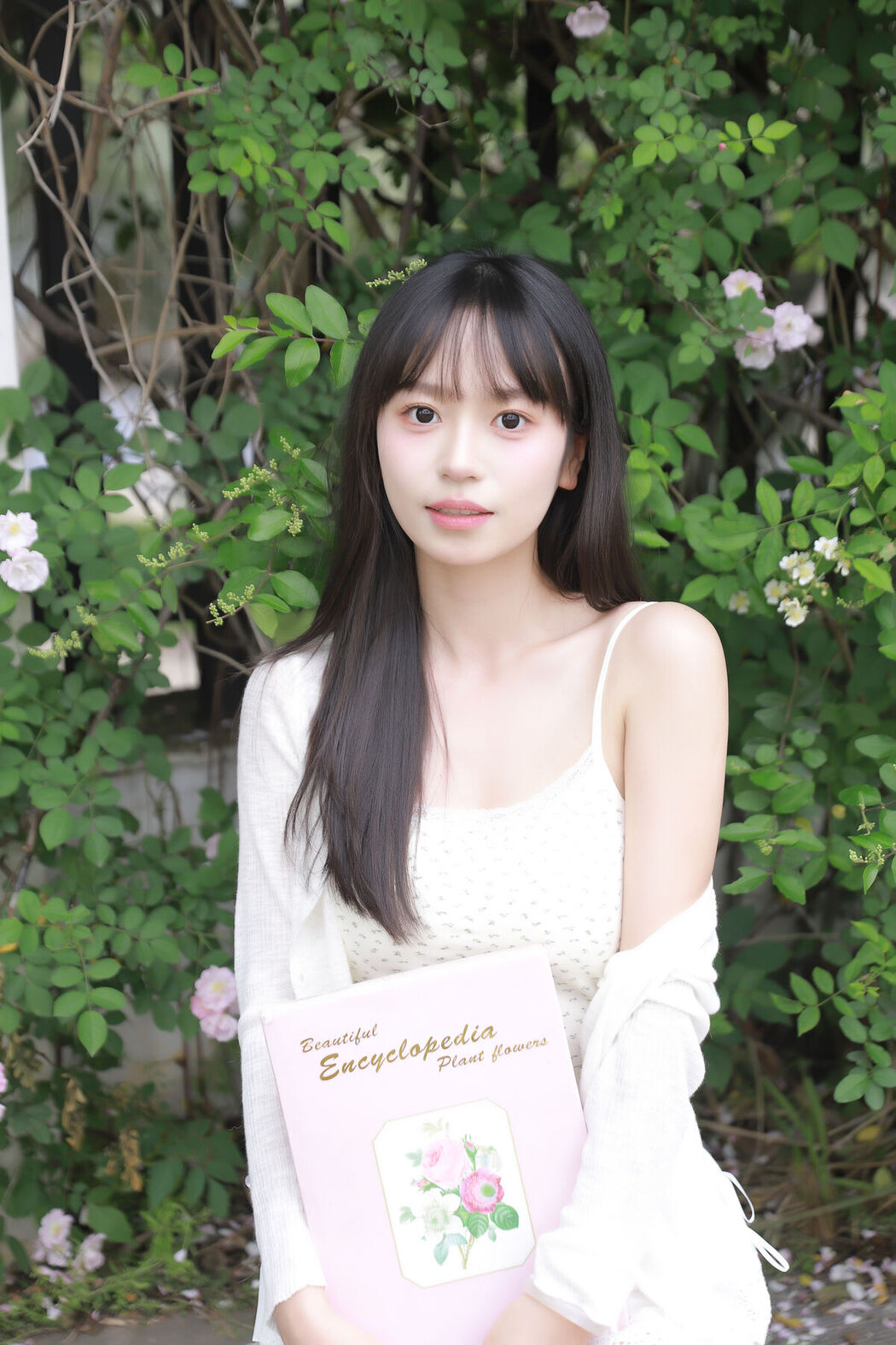 YiTuYu艺图语 Vol.6967 Yan Yun Lin