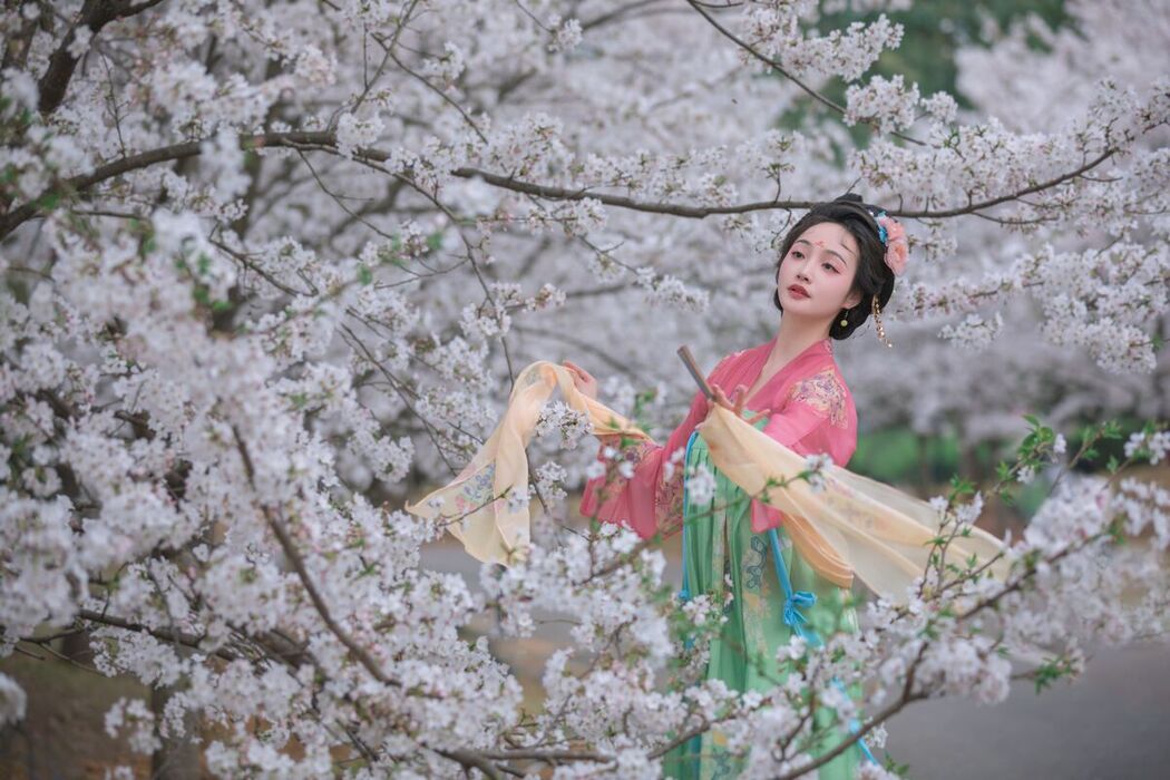 YiTuYu艺图语 Vol.7028 Ling Zi Xi